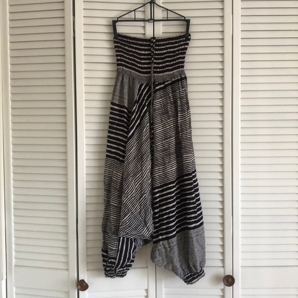 Romper - Picture 2 of 3